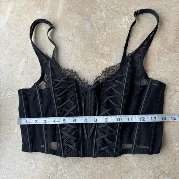 Victoria's Secret Dream Angels unlined black lace-up corset top, Size Large - Picture 5 of 12